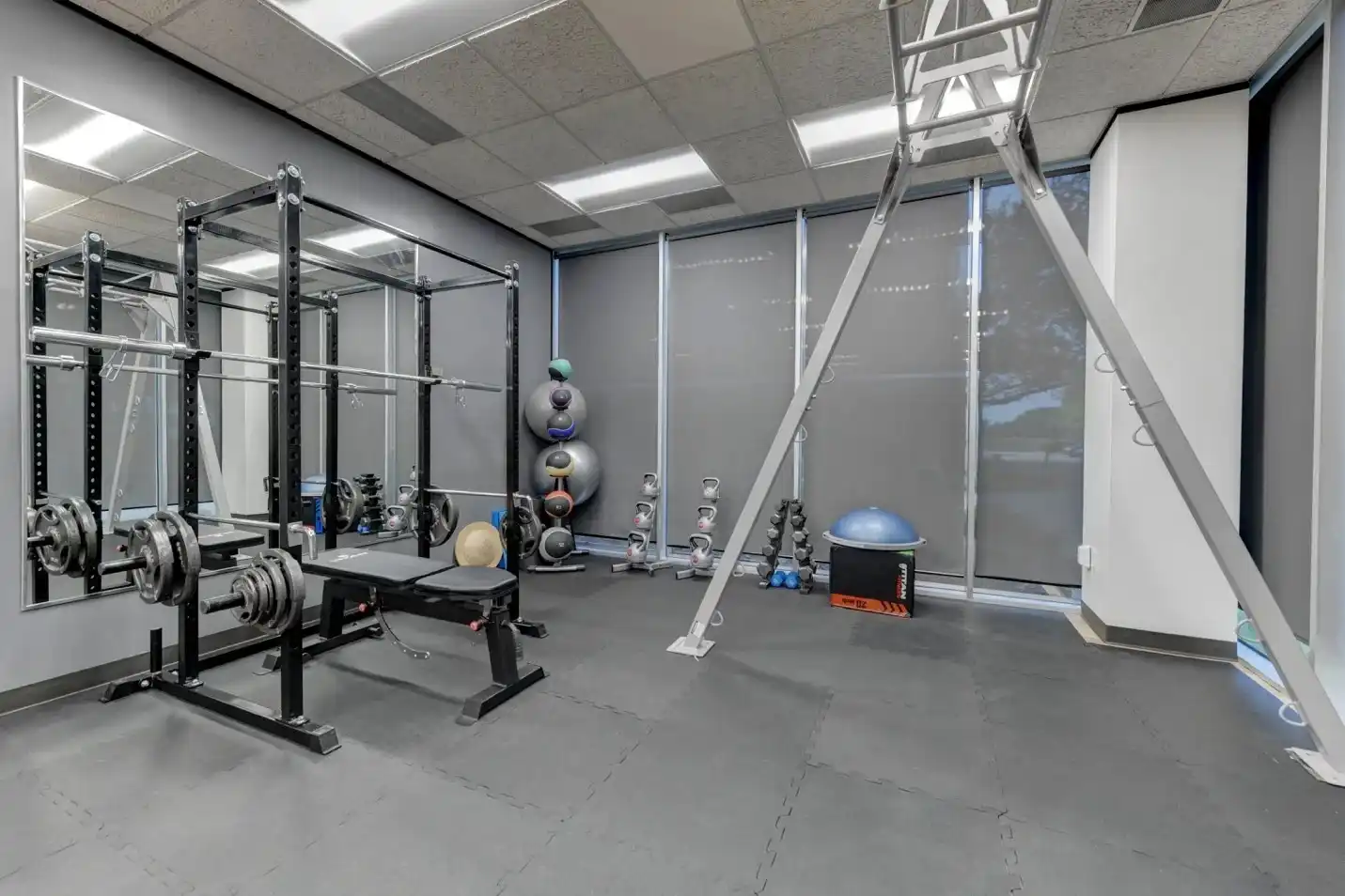 clinic-gym-area
