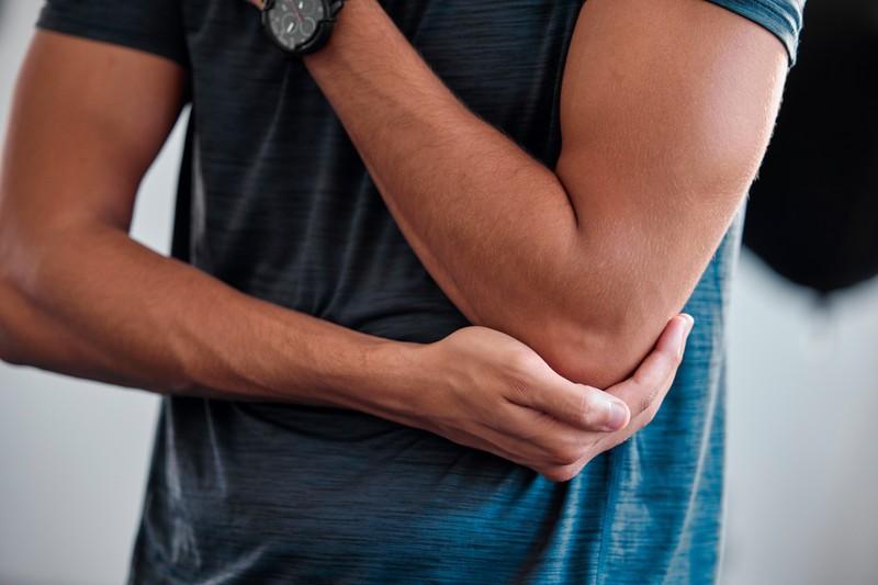 How to Reduce Your Elbow Bursitis Pain