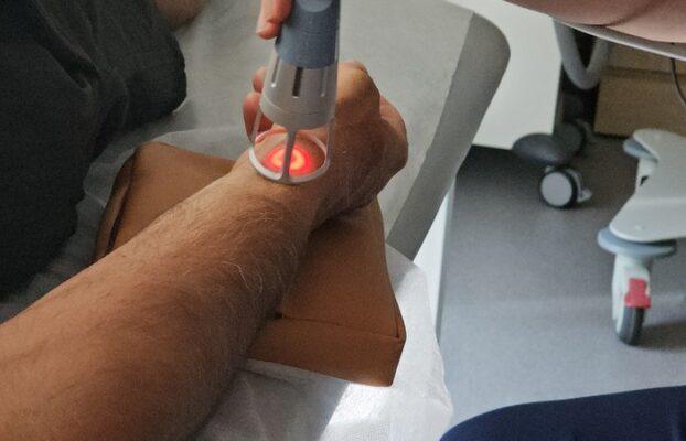 Black Friday Special at Elite Spine & Health Center: 6 Visits + Exam, Adjustments & Laser/Shockwave for Only $500!