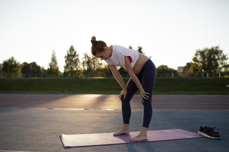 Stretching on the Go: Simple Exercises to Do in Your Car for Back Pain Relief